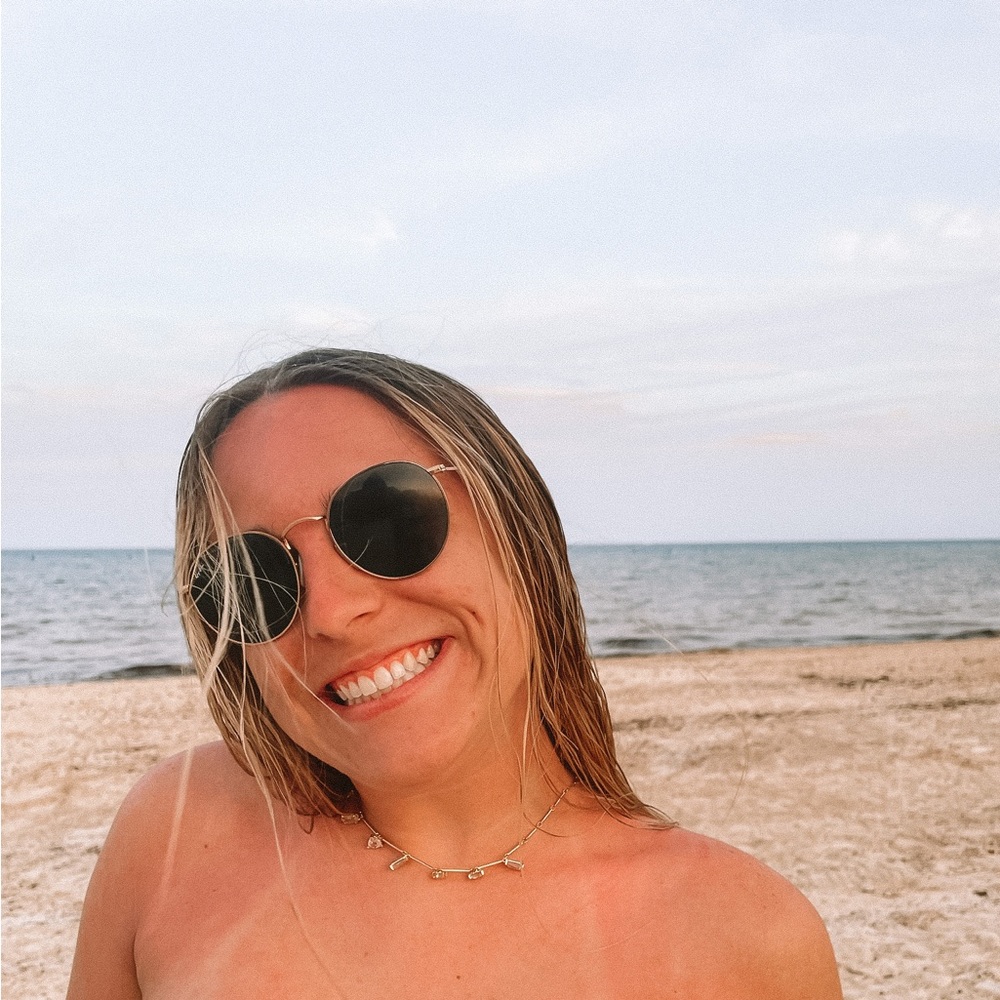 Meet your Posher, Natalie